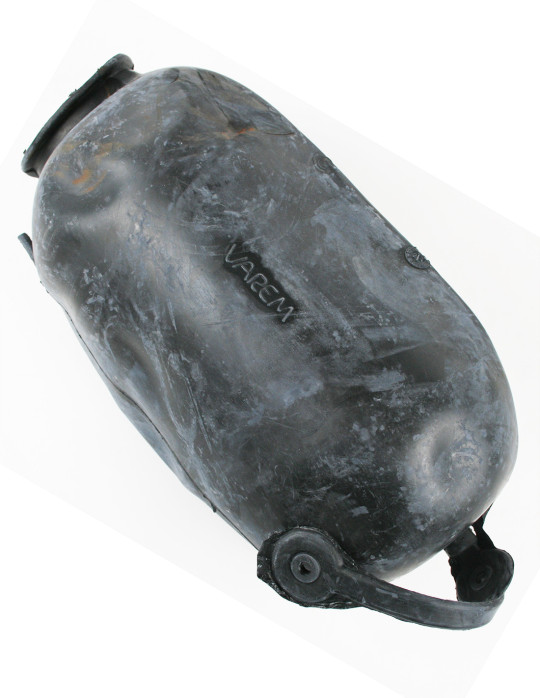 Varem bladders pressure tanks